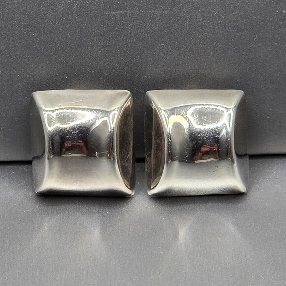Taxco Jewelry - Taxco Sterling Silver Square Hollow Clip-On Earrings 1.125" TH-56 Mexico 19.31g